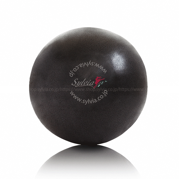 Мяч Core Master Ball предназначен для развития становых мышц и тренировки гибкости, необходимых для поддержания красивых поз. Мяч можно сдуть и компактно переносить, чтобы тренироваться в любом удобном месте. В сдутом состоянии помещается в любую небольшую сумку. Мяч не требуется надувать до упора — достаточно накачать его до ~85%.