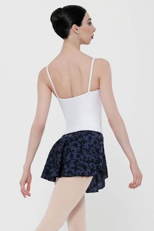 Короткая юбка из микрофибры с флокированным цветочным узором и эластичным поясом.